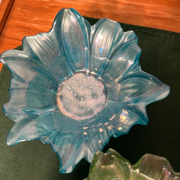 Handmade Turkey Akcam Iridescent Frosted Glass Flower Bowls Candle Holders - Picture 4 of 9